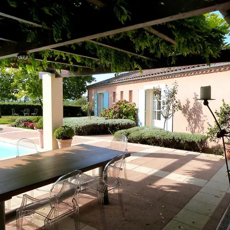 Sainte-colombe-de-duras Sleeps 6 Pool Wifi * Sainte-Colombe-de-Duras